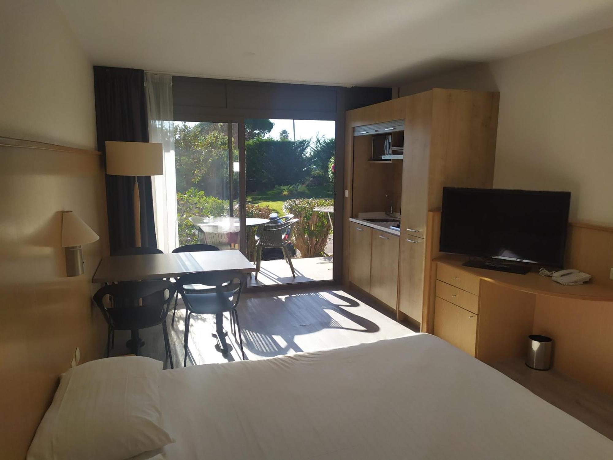 Thalazur Antibes - Residence & Spa Екстер'єр фото